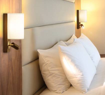 Светильник  настенный накладной (Бра)