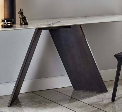 Консольный стол