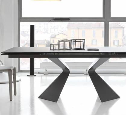 Обеденный стол