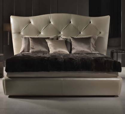 Кровать двуспальная