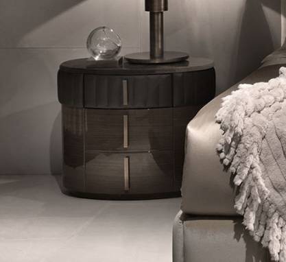 Тумба прикроватная