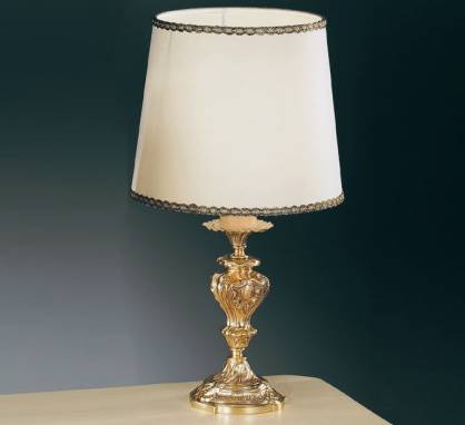 Светильник  настольный (Настольная лампа)