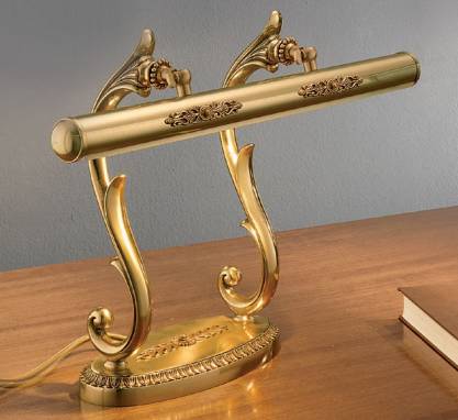 Светильник  настольный (Настольная лампа)