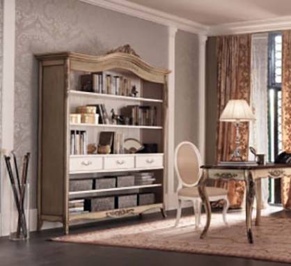 Шкаф книжный