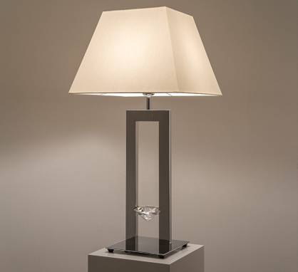 Светильник  настольный (Настольная лампа)