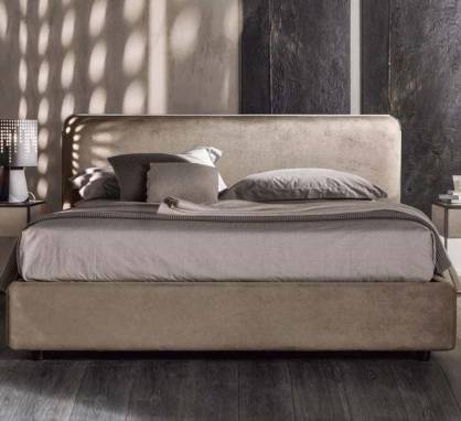 Кровать двуспальная