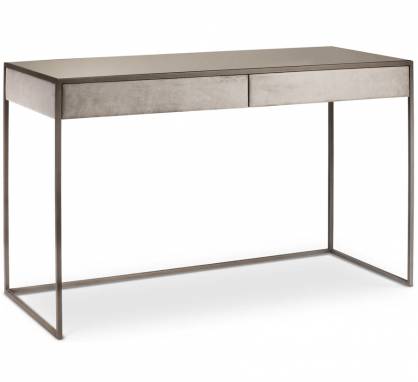 Письменный стол