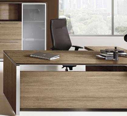 Письменный стол