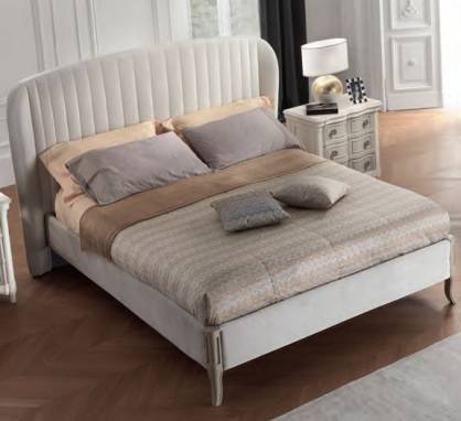 Кровать двуспальная