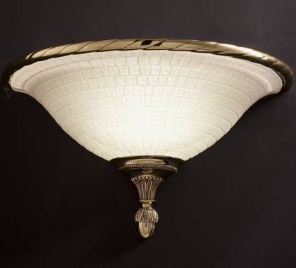 Светильник  настенный накладной (Бра)