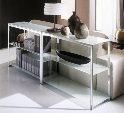 Приставной столик