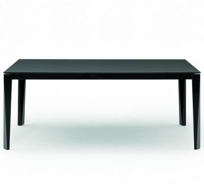 Обеденный стол