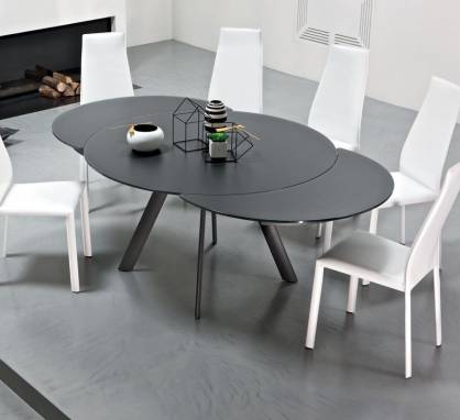 Обеденный стол