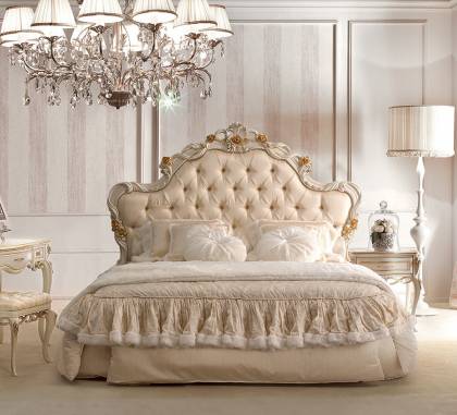 Кровать двуспальная