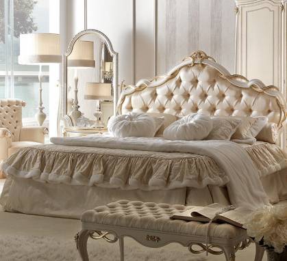 Кровать двуспальная