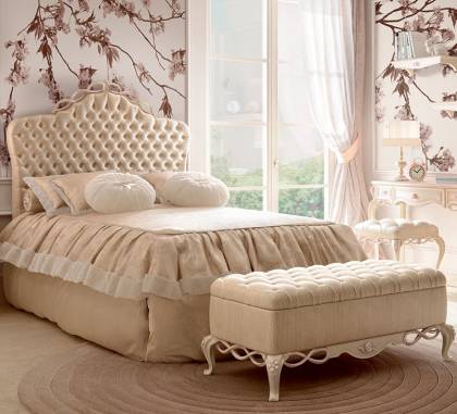 Кровать двуспальная