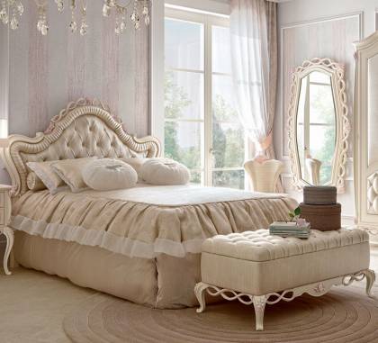 Кровать двуспальная