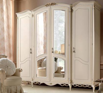 Шкаф гардеробный