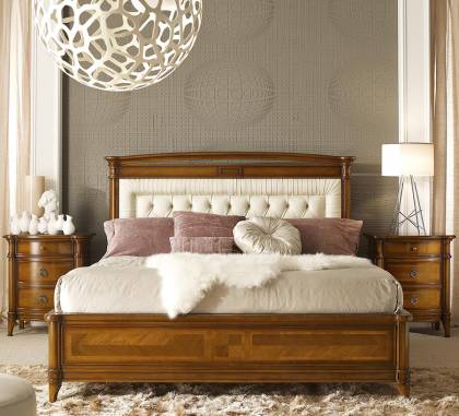 Кровать двуспальная