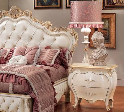 Тумба прикроватная