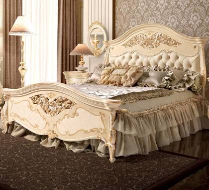 Кровать двуспальная