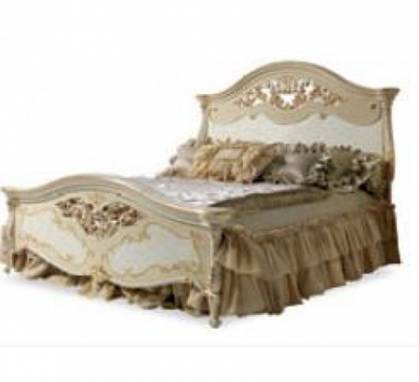 Кровать двуспальная