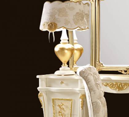 Светильник  настольный накладной (Настольная лампа)