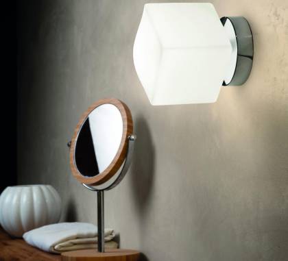 Светильник  настенный накладной (Светильник)