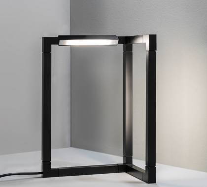 Светильник  настольный (Настольная лампа)