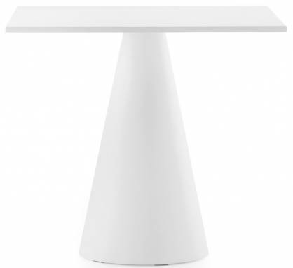 Обеденный стол