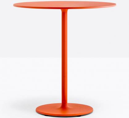 Обеденный стол