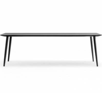 Обеденный стол