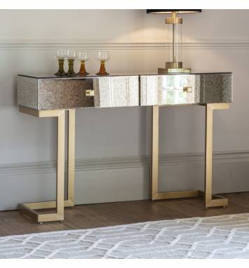 Консольный стол