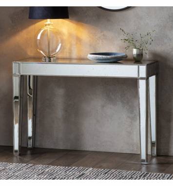 Консольный стол
