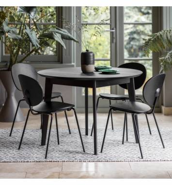 Обеденный стол