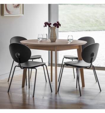 Обеденный стол