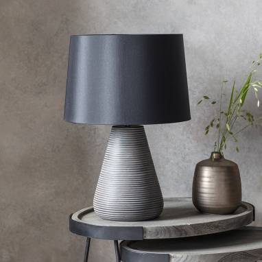 Светильник  настольный (Настольная лампа)