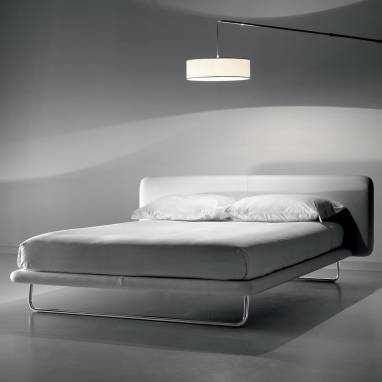 Кровать двуспальная