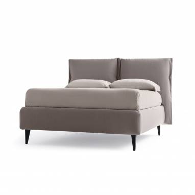 Кровать двуспальная